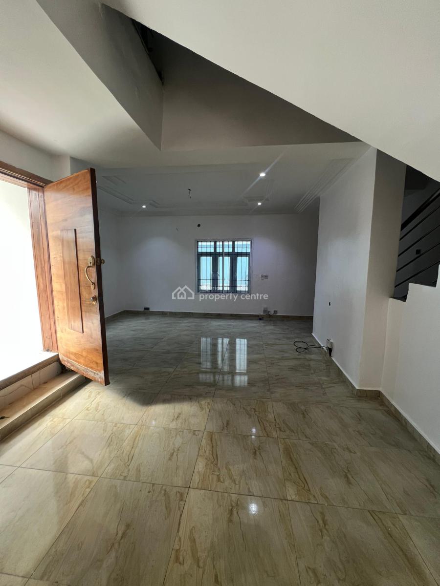 3 Bedroom Apartment, Off Freedom Way, Lekki Phase 1, Lekki, Lagos, Terraced Duplex for Rent