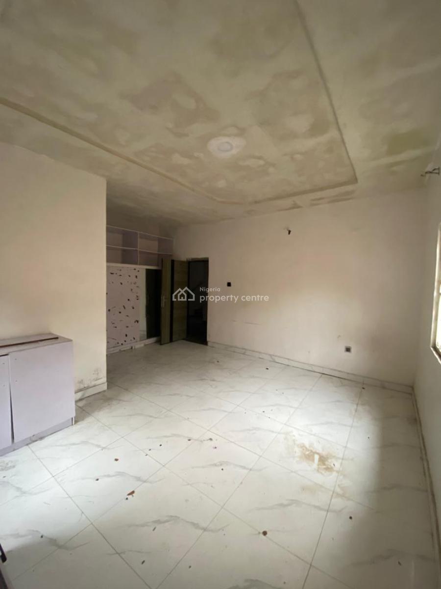 Massive Studio Room with Kitchen, Lekki Phase 1, Lekki, Lagos, Self Contain (single Rooms) for Rent