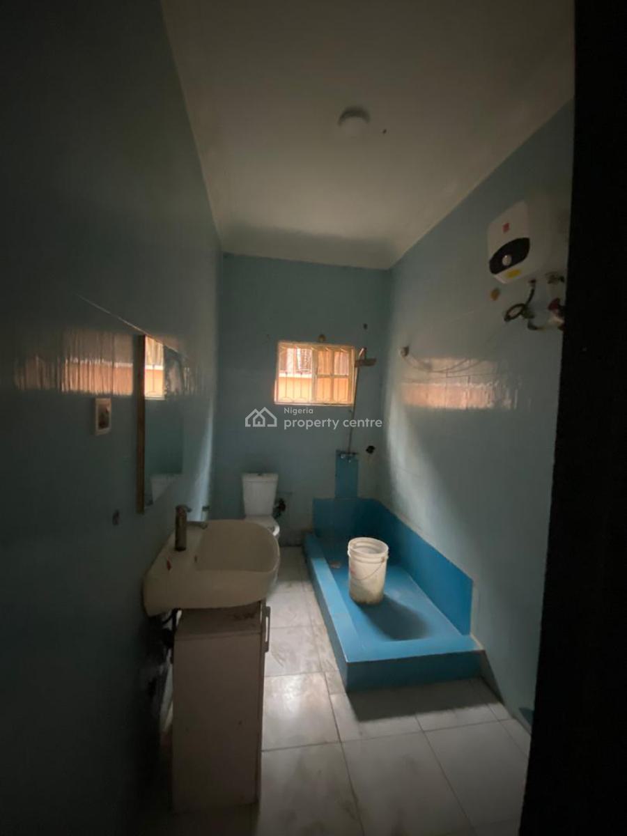Massive Studio Room with Kitchen, Lekki Phase 1, Lekki, Lagos, Self Contain (single Rooms) for Rent