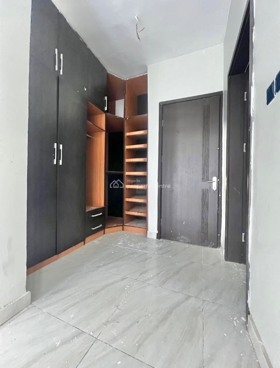 Well Built Self Serviced 4 Bedroom Terrace Duplex with Bq, Osapa, Lekki, Lagos, Semi-detached Duplex for Rent