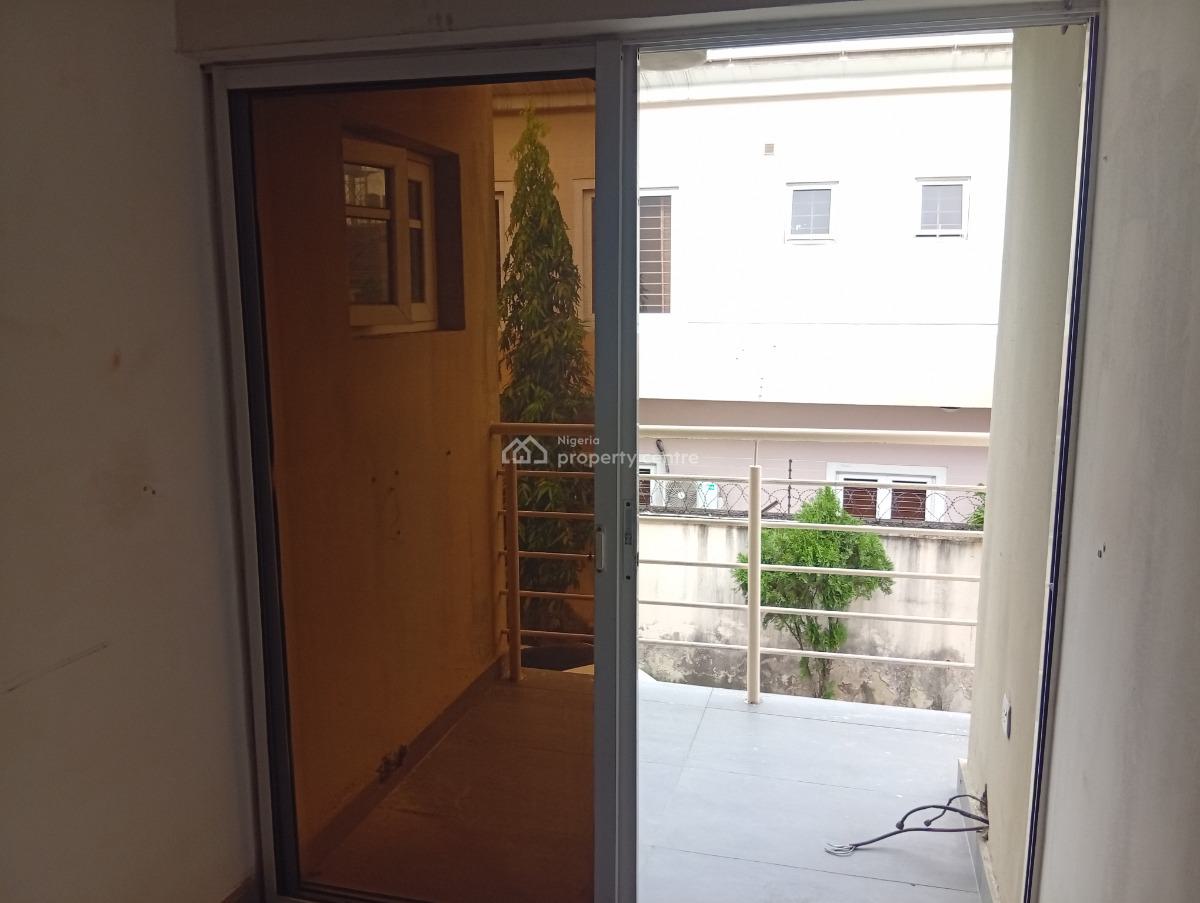 a Self Serviced 4 Bedroom Terrace with Bq in Lekki Phase 1, Lekki Phase 1, Lekki Phase 1, Lekki, Lagos, Terraced Duplex for Rent
