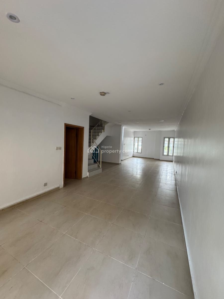 Spacious 4 Bedroom Terrace Duplex + Bq, Off Admiralty Way, Lekki Phase 1, Lekki, Lagos, Terraced Duplex for Rent