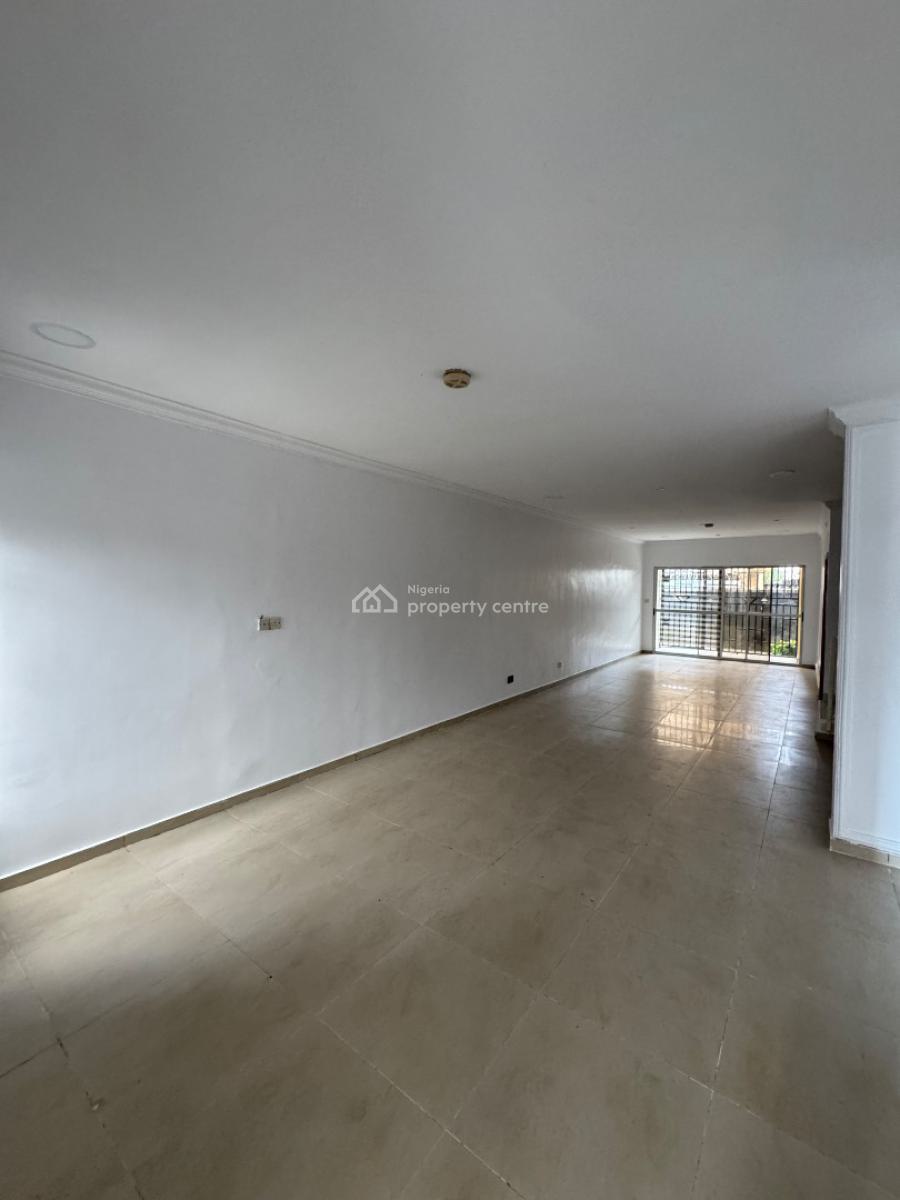 Spacious 4 Bedroom Terrace Duplex + Bq, Off Admiralty Way, Lekki Phase 1, Lekki, Lagos, Terraced Duplex for Rent