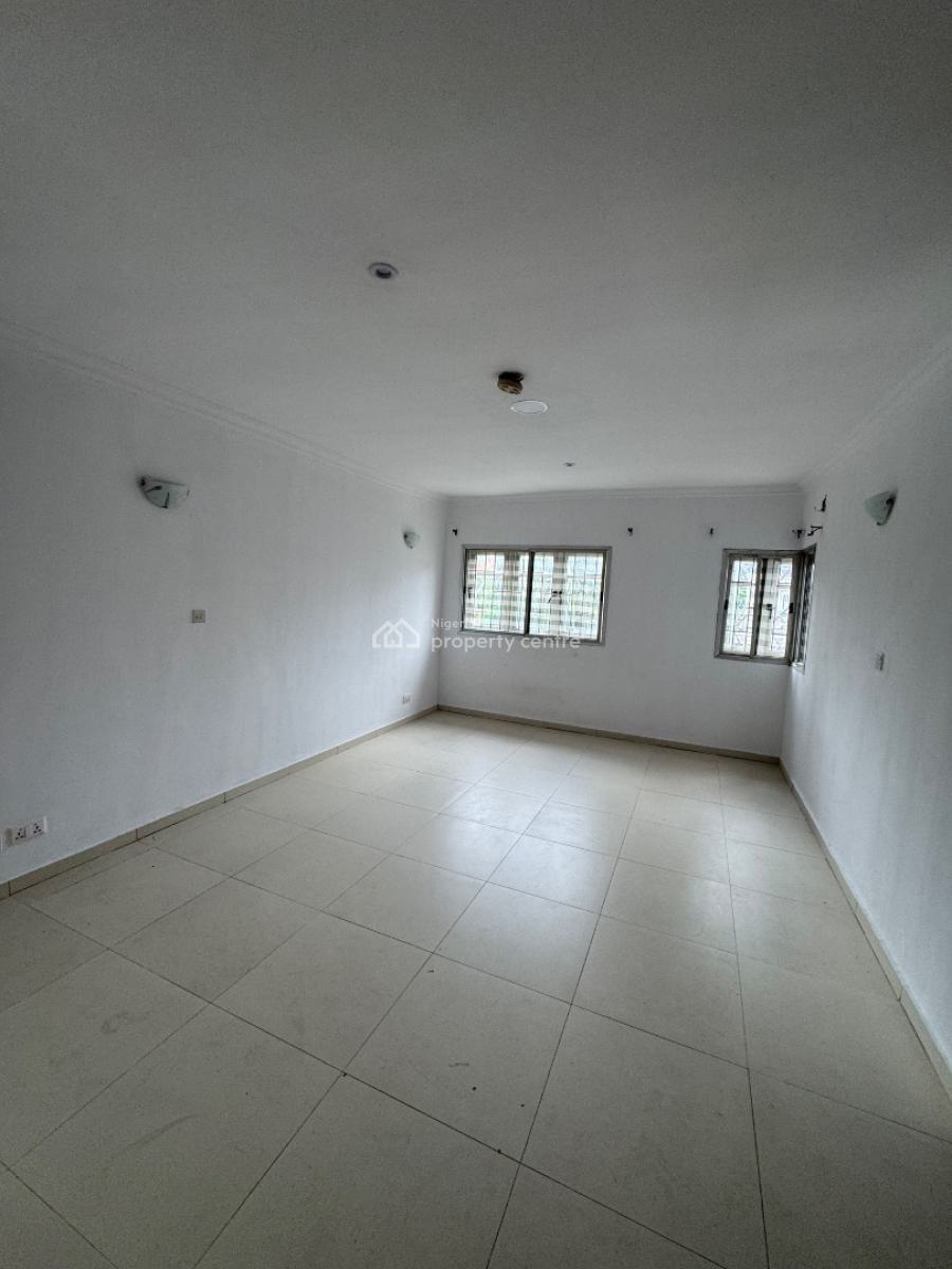 Spacious 4 Bedroom Terrace Duplex + Bq, Off Admiralty Way, Lekki Phase 1, Lekki, Lagos, Terraced Duplex for Rent