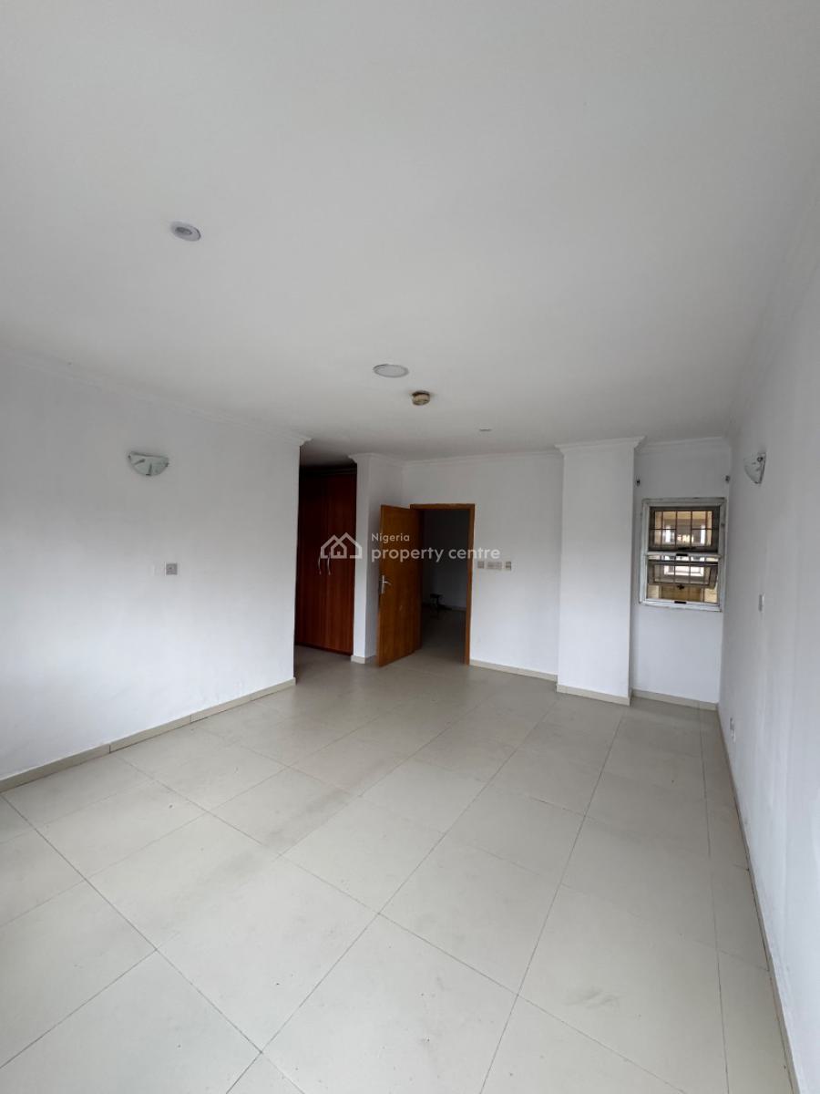 Spacious 4 Bedroom Terrace Duplex + Bq, Off Admiralty Way, Lekki Phase 1, Lekki, Lagos, Terraced Duplex for Rent