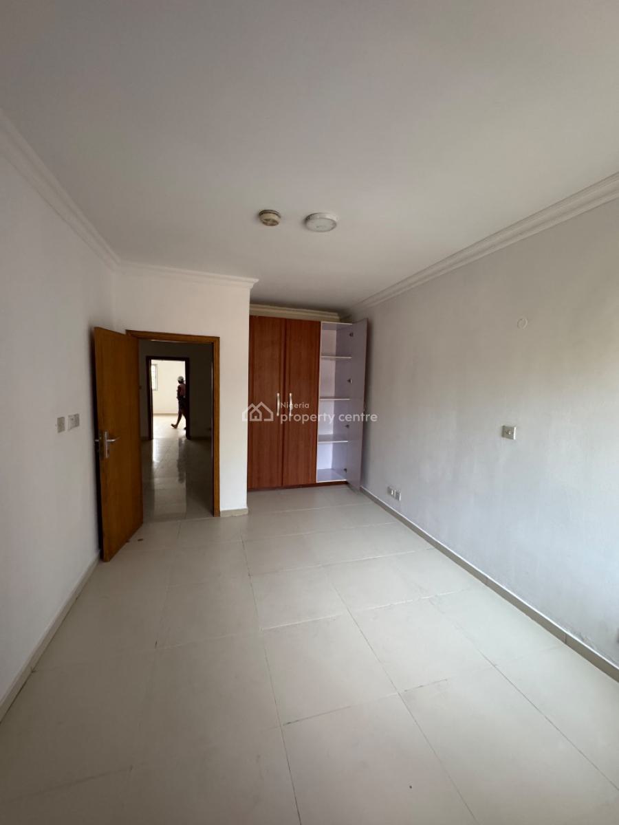 Spacious 4 Bedroom Terrace Duplex + Bq, Off Admiralty Way, Lekki Phase 1, Lekki, Lagos, Terraced Duplex for Rent