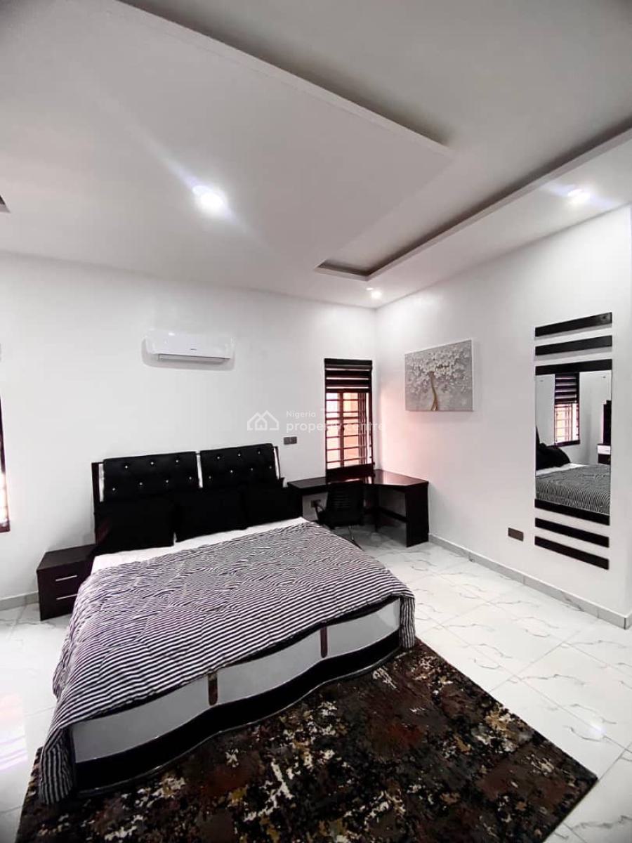 Elegant 4 Bedroom Party Apartment in a Serene Environment, Off Awolowo Way Ikeja Lagos, Ikeja, Lagos, House Short Let
