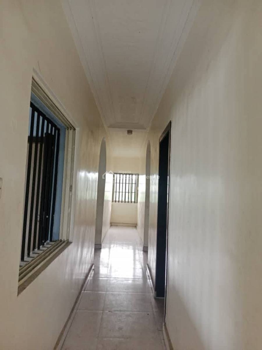 2 Bedroom Apartment with Bq, Agege, Lagos, Flat / Apartment for Sale