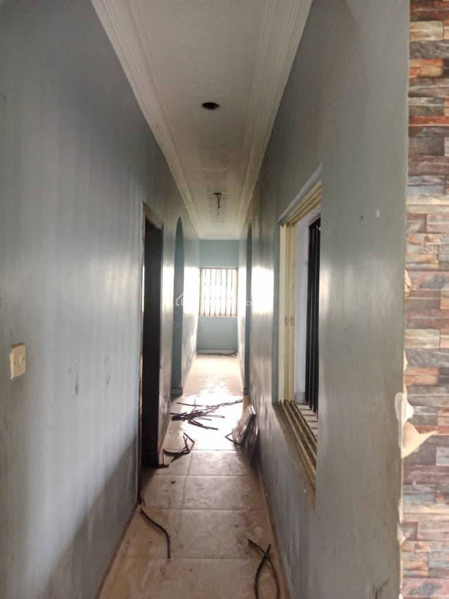 2 Bedroom Apartment with Bq, Agege, Lagos, Flat / Apartment for Sale