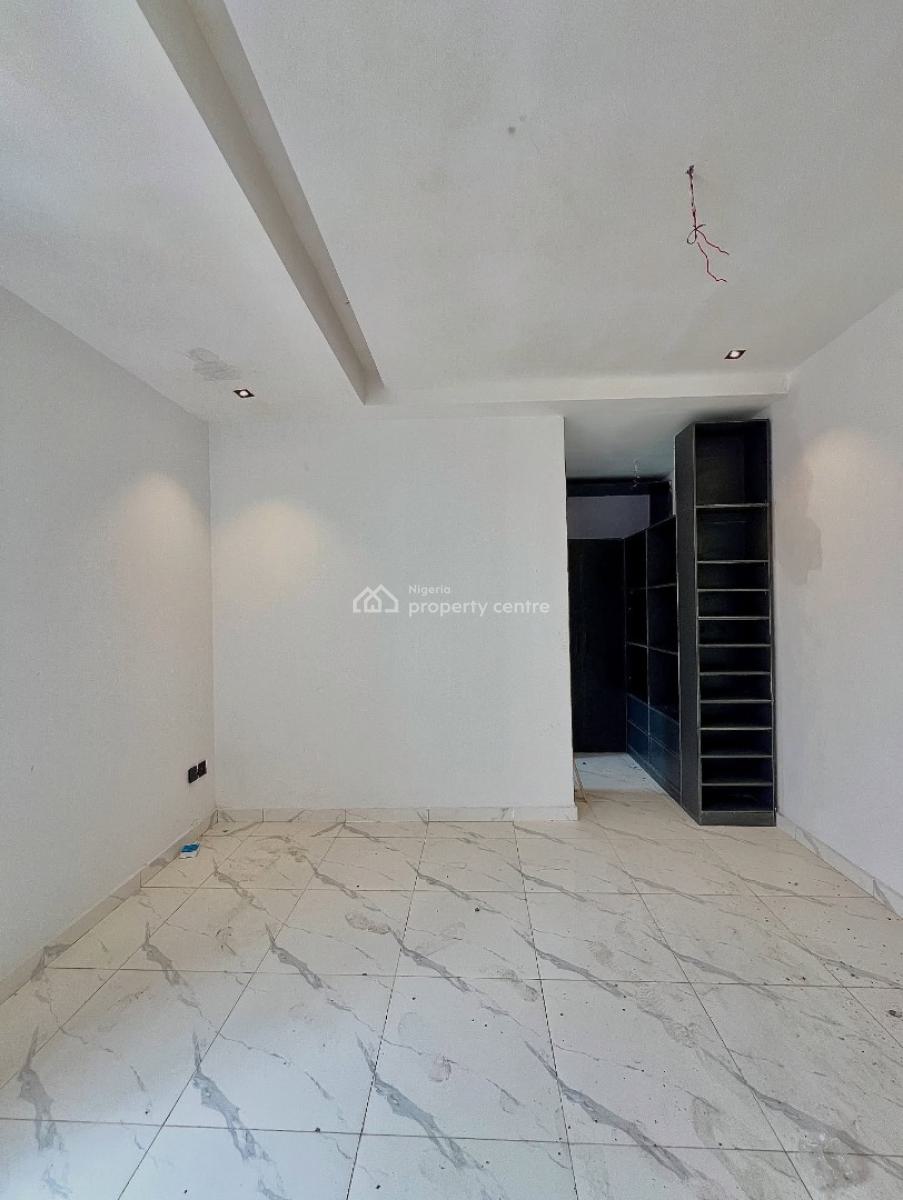 Lovely 2 Bedroom Apartment with Elevator and Swimming Pool, Ikate, Lekki, Lagos, Block of Flats for Sale