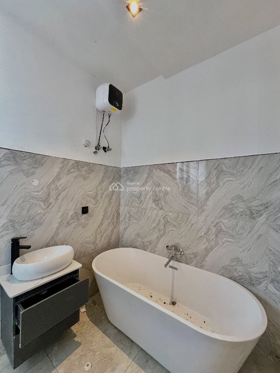 Lovely 2 Bedroom Apartment with Elevator and Swimming Pool, Ikate, Lekki, Lagos, Block of Flats for Sale