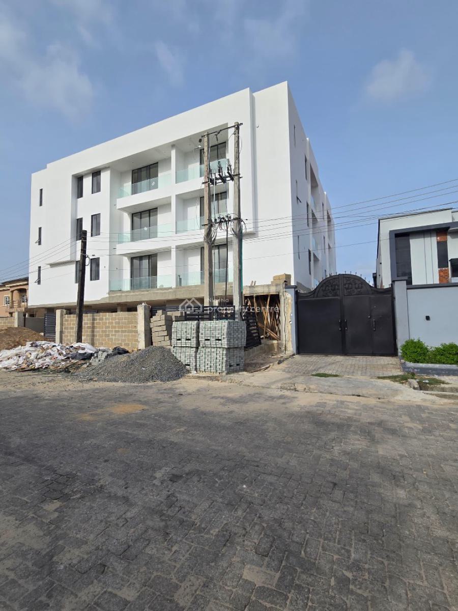 2 Bedroom Apartment with Swimming Pool, Gym & Elevator., Lekki Phase 1, Lekki, Lagos, Flat / Apartment for Sale