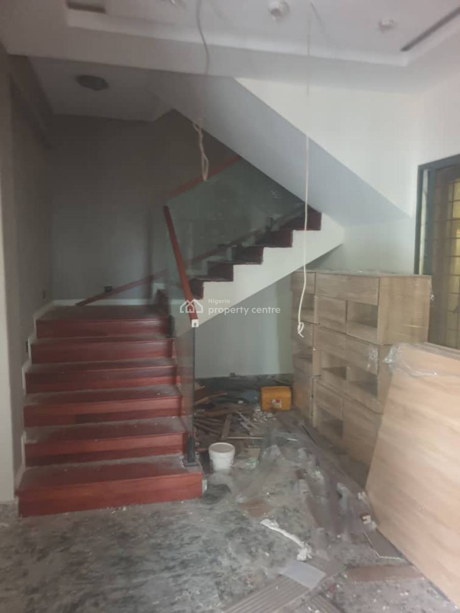 Exclusive 5 Bedroom Fully Detached Duplex  with Bq, Gra Phase 2, Magodo, Lagos, House for Rent
