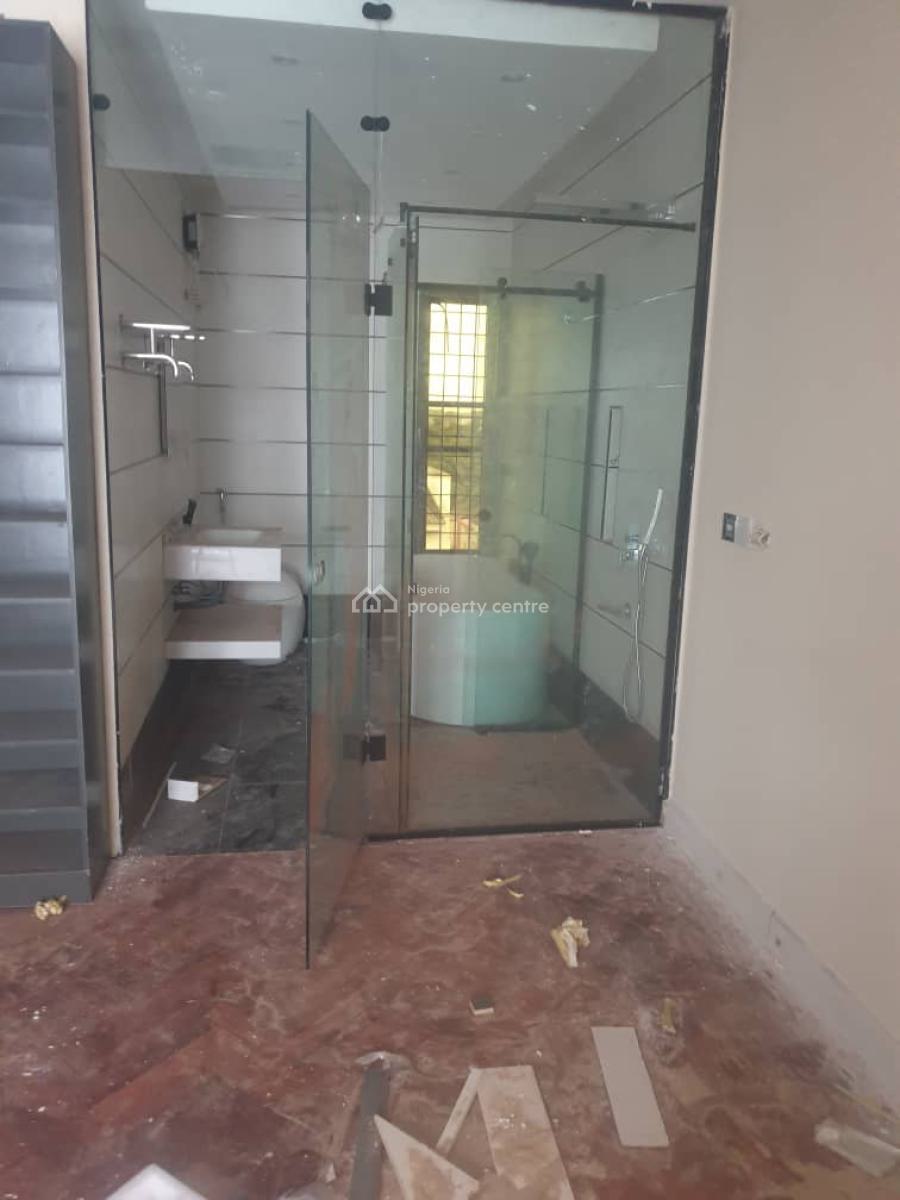 Exclusive 5 Bedroom Fully Detached Duplex  with Bq, Gra Phase 2, Magodo, Lagos, House for Rent