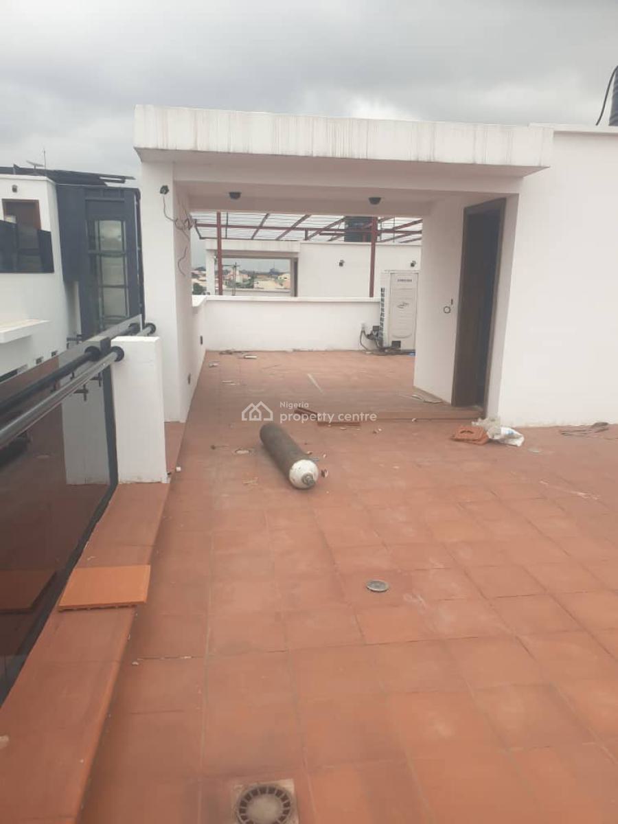 Exclusive 5 Bedroom Fully Detached Duplex  with Bq, Gra Phase 2, Magodo, Lagos, House for Rent