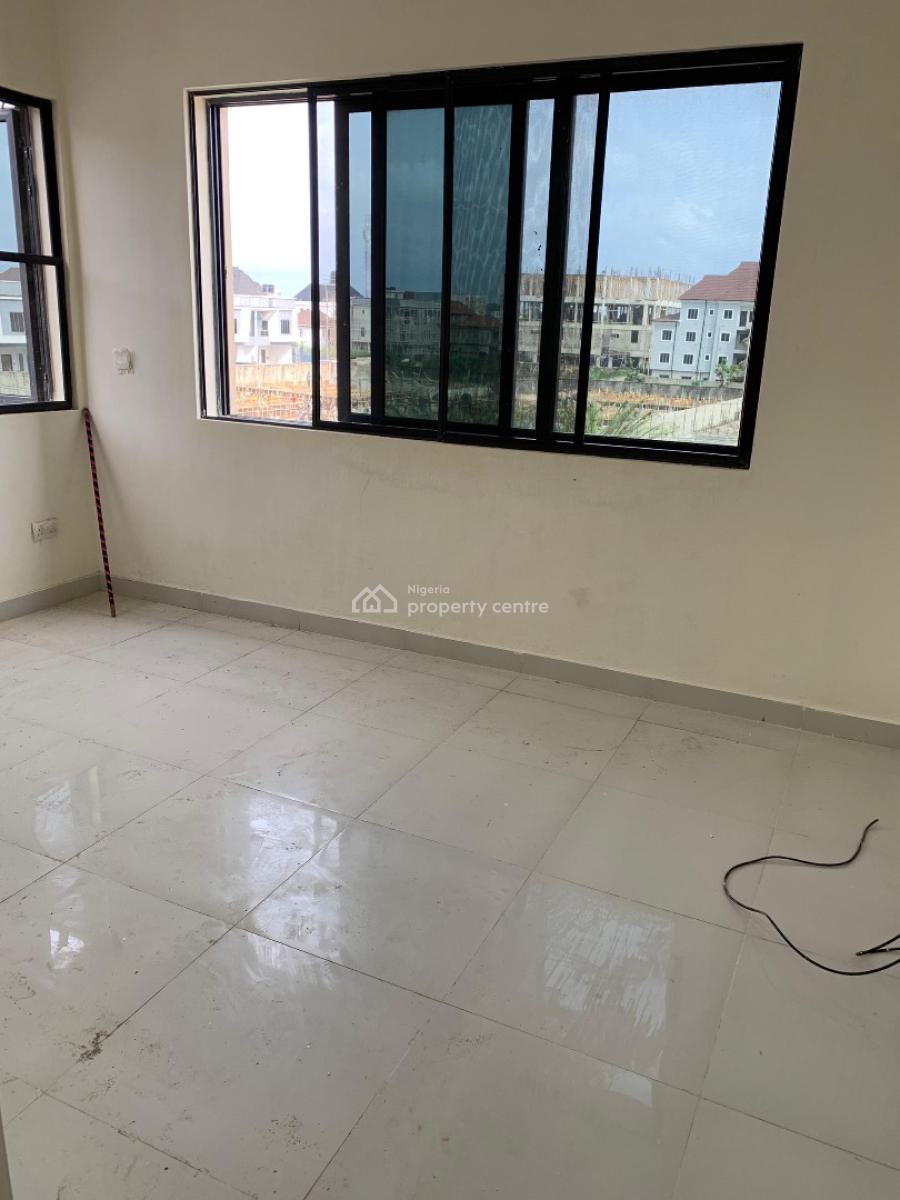 3bedroom Flat on Second Floor, Ologolo, Lekki, Lagos, Flat / Apartment for Rent