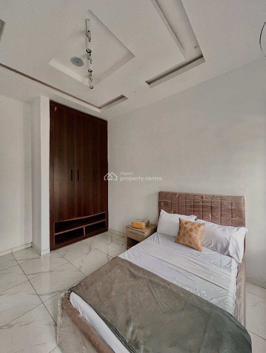 Fully Serviced 2 Bedroom Apartment with Bq, Ologolo, Lekki, Lagos, Block of Flats for Sale