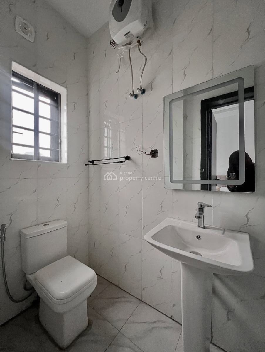Fully Serviced 2 Bedroom Apartment with Bq, Ologolo, Lekki, Lagos, Block of Flats for Sale