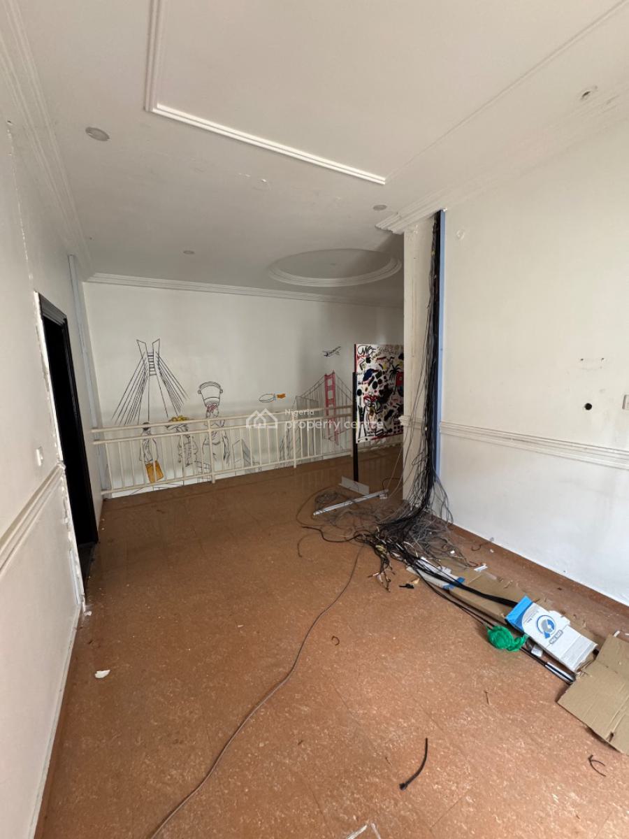 𝐒𝐏𝐀𝐂𝐈𝐎𝐔𝐒 4 𝐁𝐄𝐃𝐑𝐎𝐎𝐌 𝐒𝐄𝐌𝐈 𝐃𝐄𝐓𝐀𝐂𝐇𝐄𝐃 𝐃𝐔𝐏𝐋𝐄, Lekki Phase 1, Lekki Phase 1, Lekki, Lagos, Semi-detached Duplex for Rent
