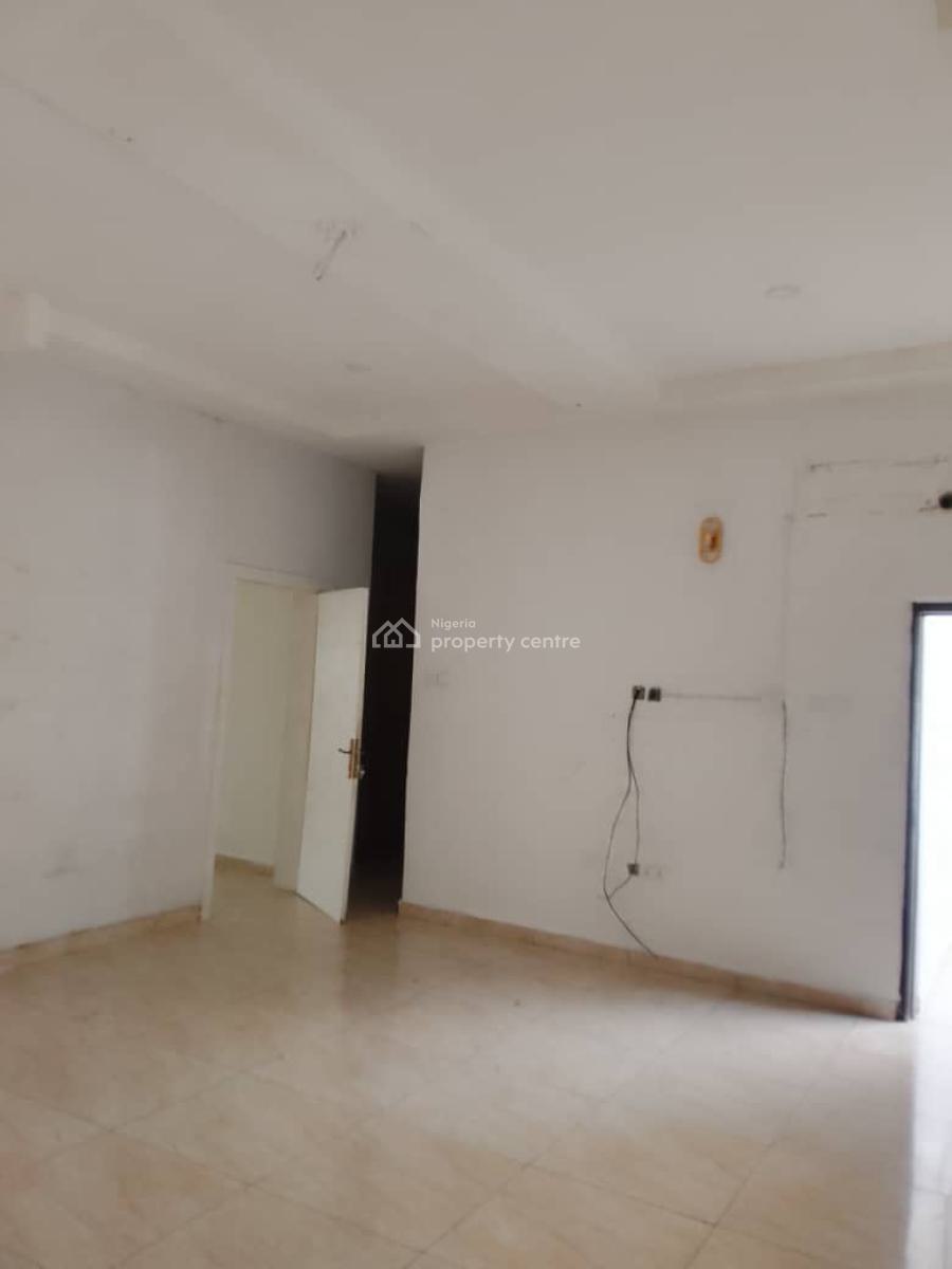 Four Bedroom Terrace Duplex in a Secured Estate, Orchid Road, Lekki, Lagos, Terraced Duplex for Rent