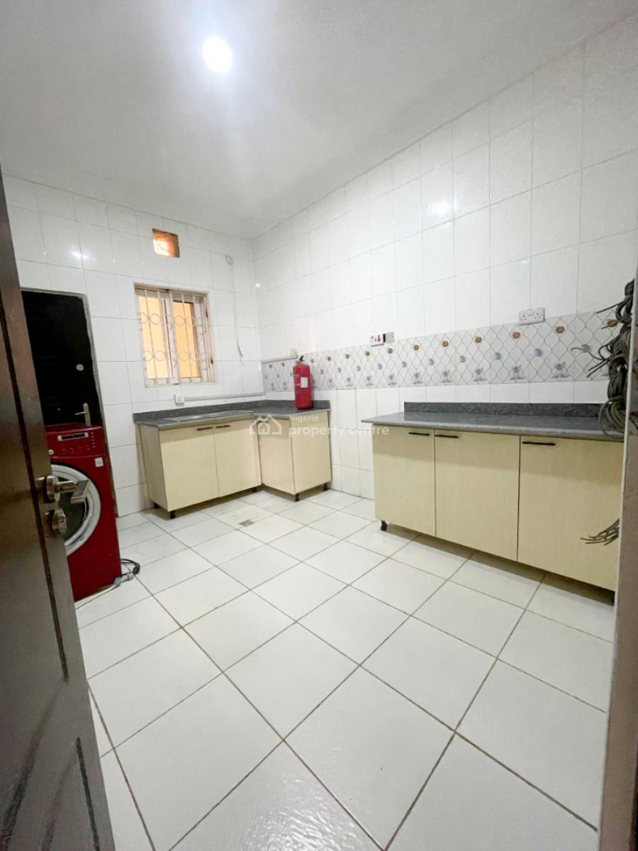 Luxury 3 Bedroom Flat in an Estate, Behind Aso Radio, Katampe (main), Katampe, Abuja, Flat / Apartment for Rent