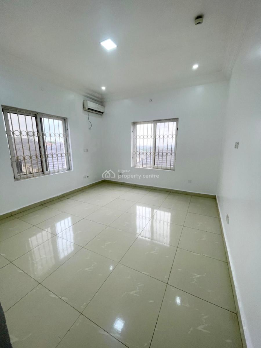 Luxury 3 Bedroom Flat in an Estate, Behind Aso Radio, Katampe (main), Katampe, Abuja, Flat / Apartment for Rent