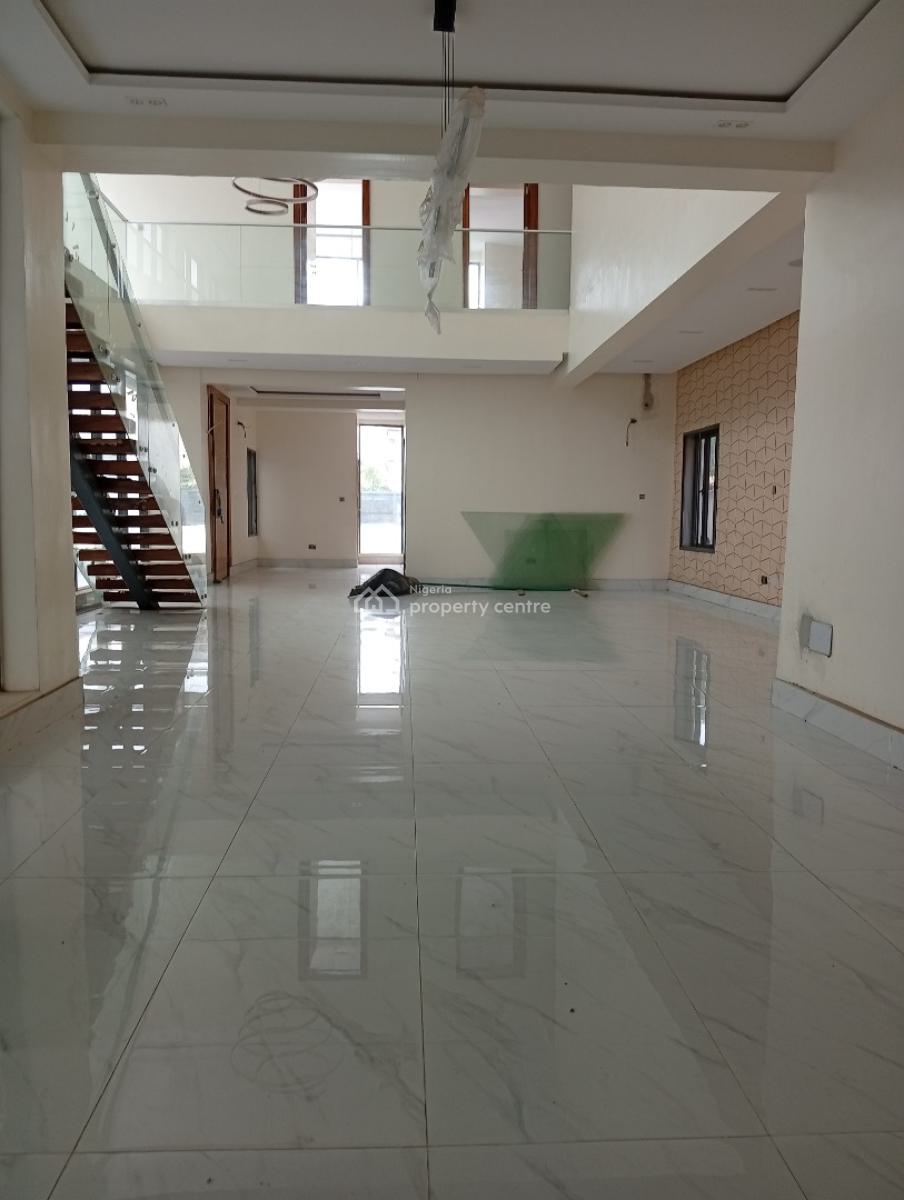 Top Luxury 6 Bedroom Detached House with 2 Rooms Bq on 500 Sqm, Off Durosimi Etti Drive, Lekki, Lagos, Detached Duplex for Sale