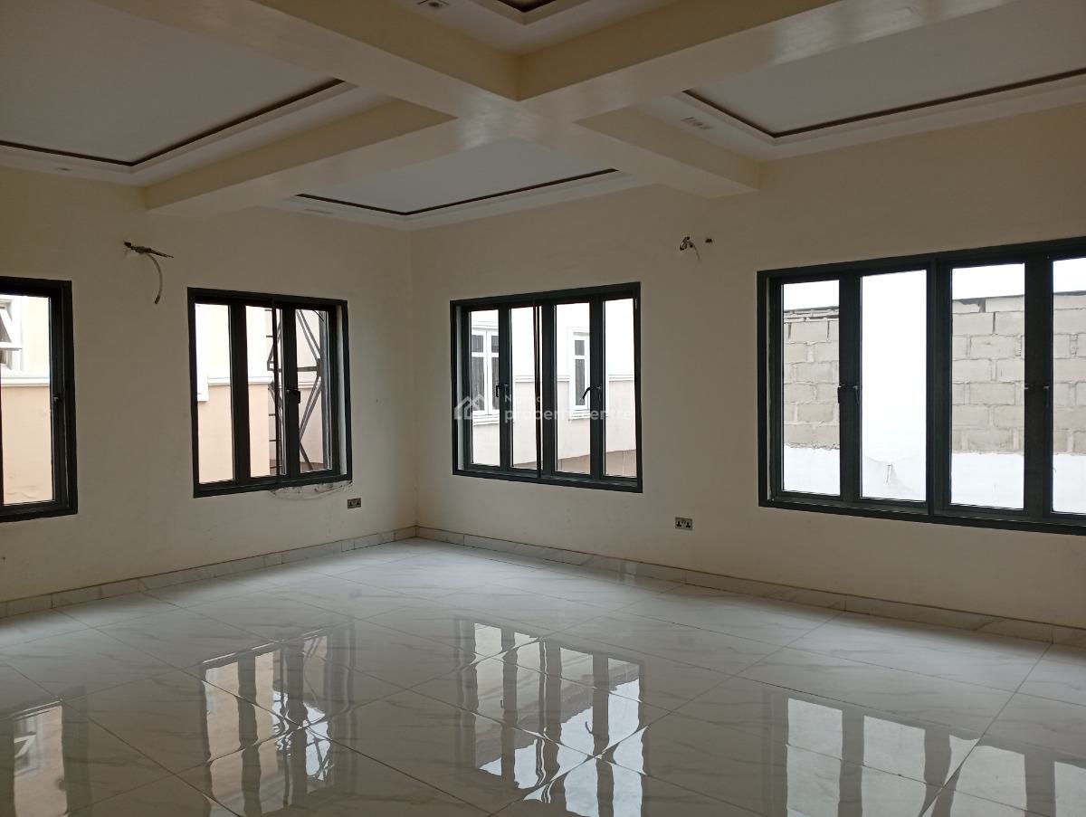 Top Luxury 6 Bedroom Detached House with 2 Rooms Bq on 500 Sqm, Off Durosimi Etti Drive, Lekki, Lagos, Detached Duplex for Sale