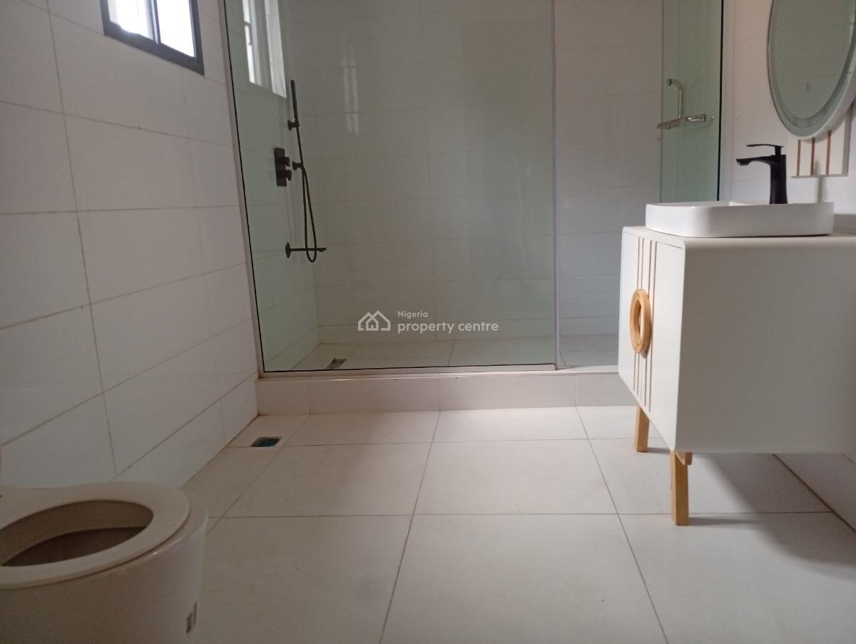 Top Luxury 6 Bedroom Detached House with 2 Rooms Bq on 500 Sqm, Off Durosimi Etti Drive, Lekki, Lagos, Detached Duplex for Sale