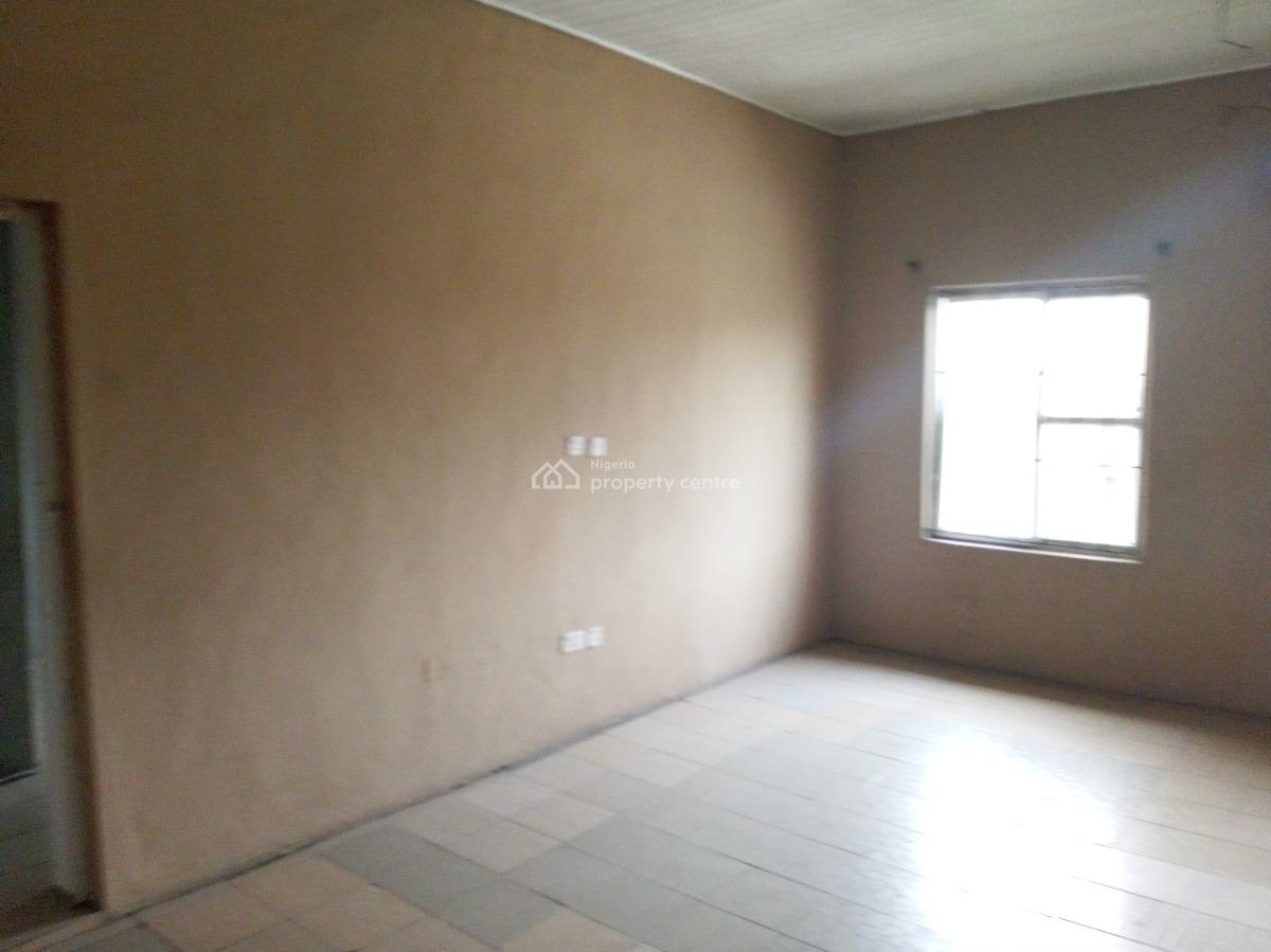 a Nice 3 Bedroom Flat, Sangotedo, Sangotedo, Ajah, Lagos, Flat / Apartment for Rent