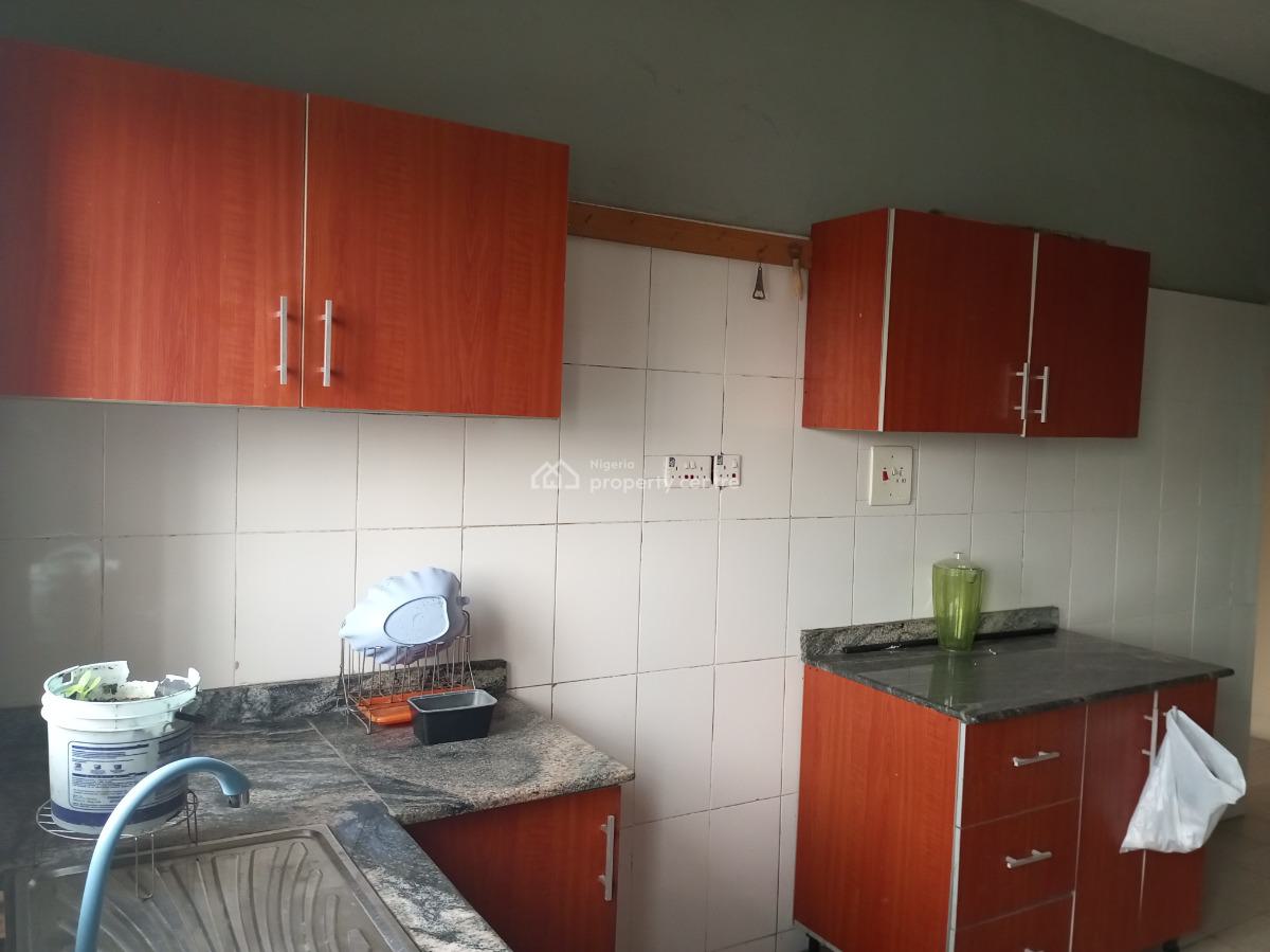 a Nice 3 Bedroom Flat, Sangotedo, Sangotedo, Ajah, Lagos, Flat / Apartment for Rent