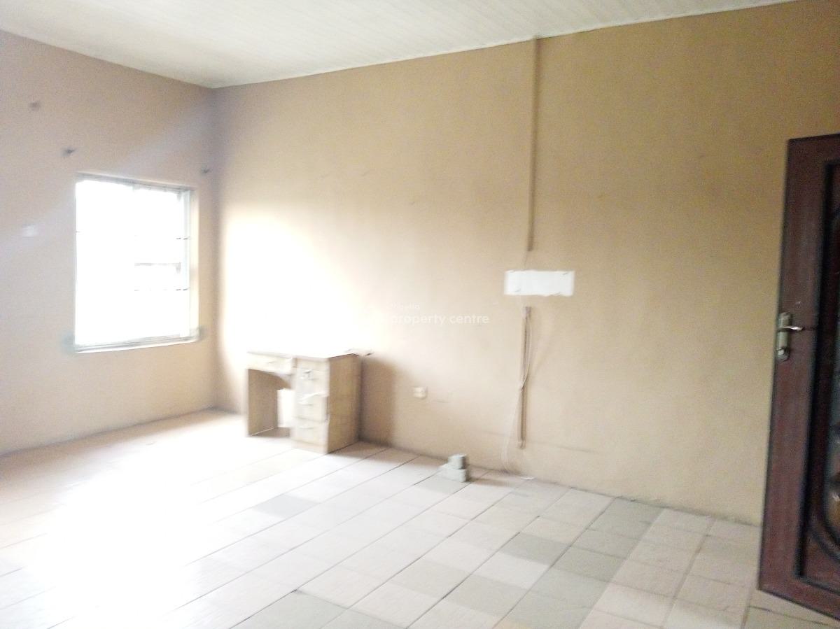 a Nice 3 Bedroom Flat, Sangotedo, Sangotedo, Ajah, Lagos, Flat / Apartment for Rent