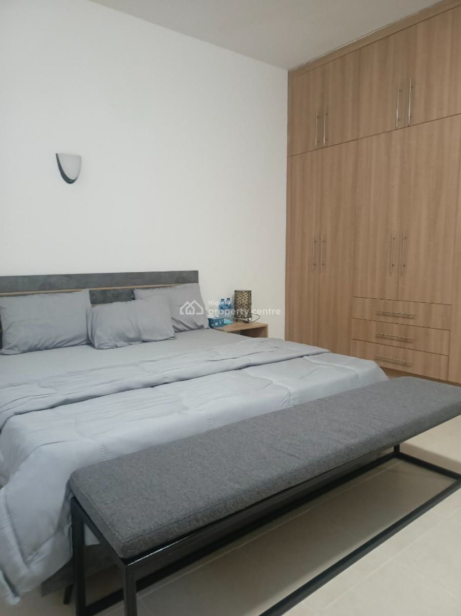 Furnished and Serviced 3 Bedroom Apartment, Guzape District, Abuja, Flat / Apartment for Rent