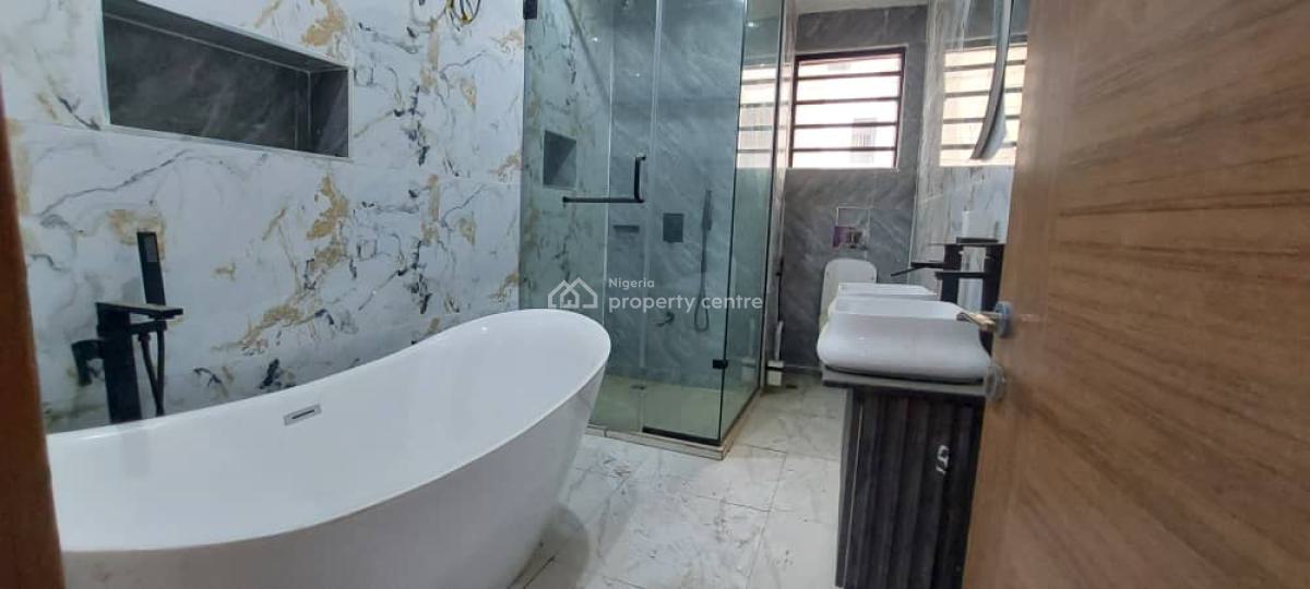 Tastefully Finished 4-bedroom Terraced Duplex with Bq, Jahi, Abuja, Terraced Duplex for Rent