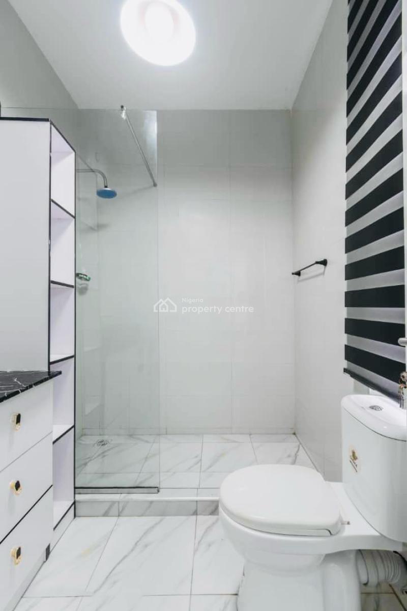 Fully Furnished 2bedroom, Bisola Durosimi Etti, Lekki Phase 1, Lekki, Lagos, Flat / Apartment for Rent