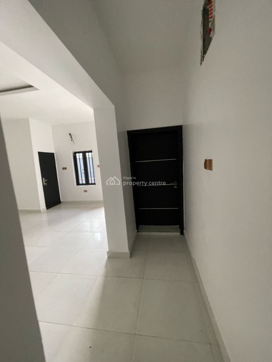 2 Bedroom Apartment, Ilasan, Lekki, Lagos, Flat / Apartment for Rent