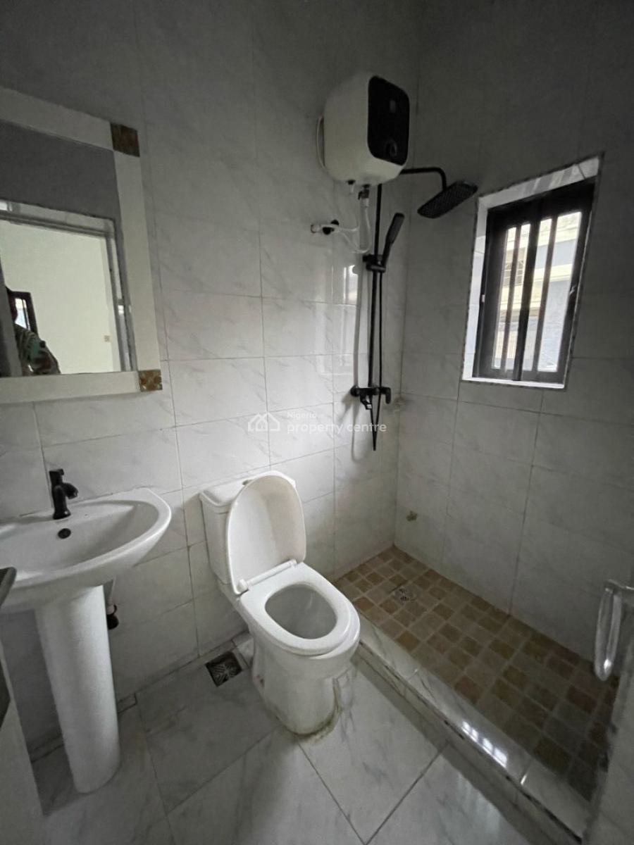 2 Bedroom Apartment, Ilasan, Lekki, Lagos, Flat / Apartment for Rent