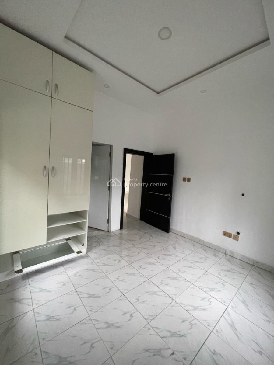 2 Bedroom Apartment, Ilasan, Lekki, Lagos, Flat / Apartment for Rent