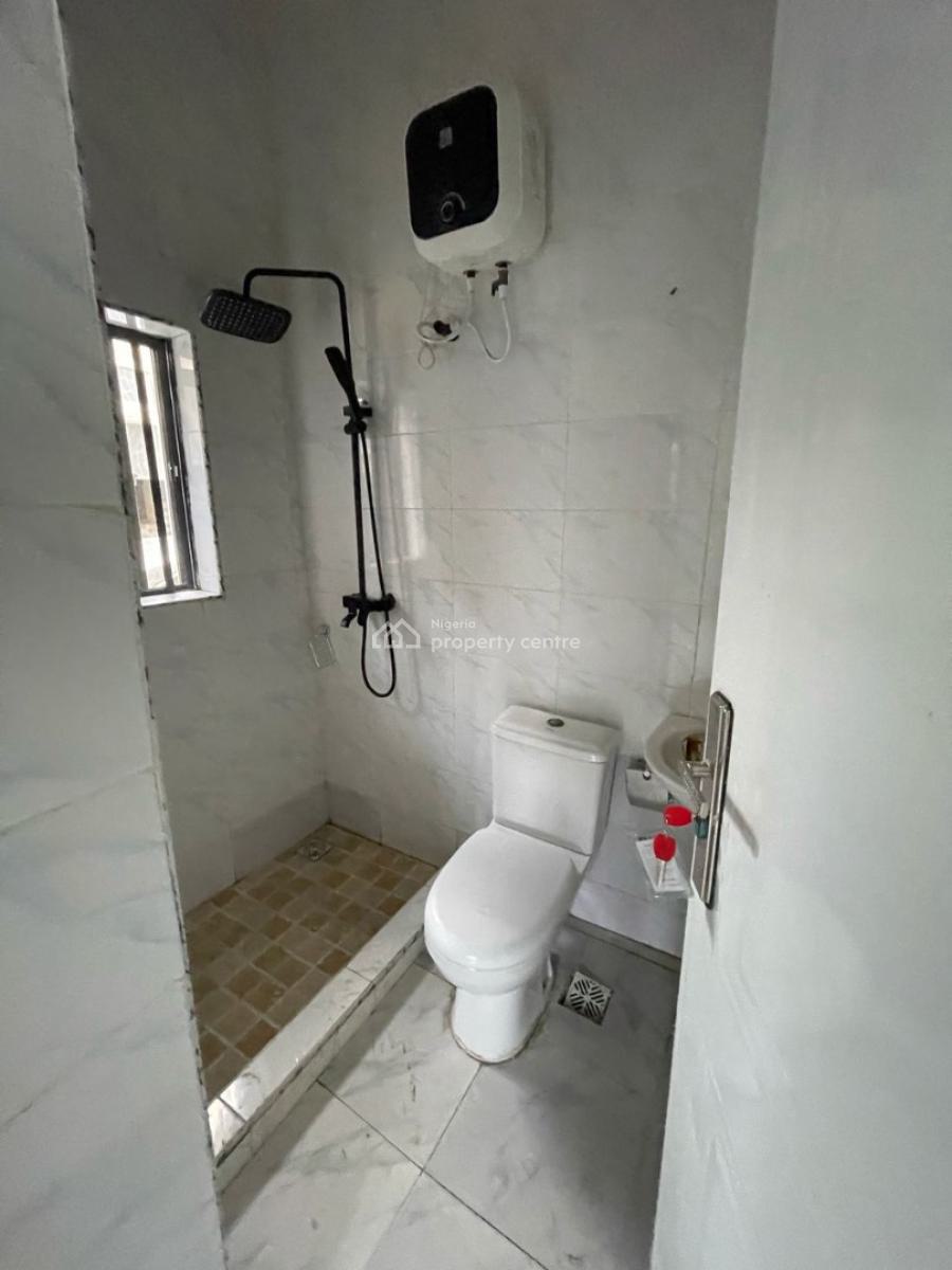 2 Bedroom Apartment, Ilasan, Lekki, Lagos, Flat / Apartment for Rent