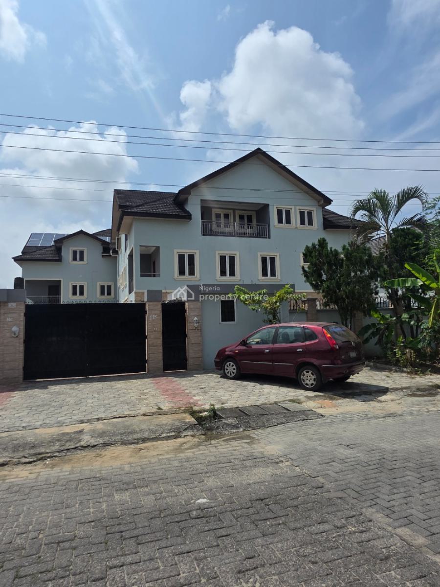 2bedrooms Flat with Bq, Off Admiralty Road, Lekki Phase 1, Lekki, Lagos, Flat / Apartment for Rent
