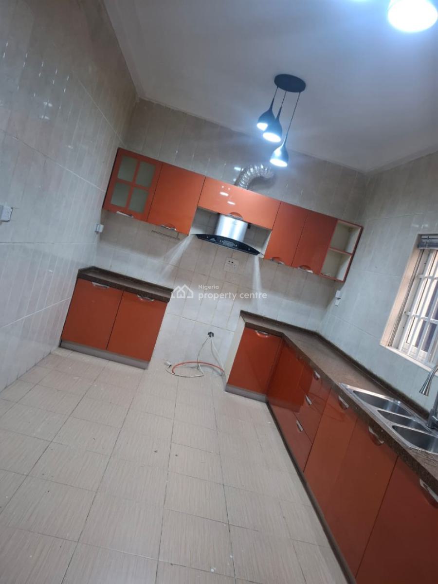 6 Bedroom Fully Detached House with a Room Bq, Omole Phase 2, Ikeja, Lagos, Detached Duplex for Rent