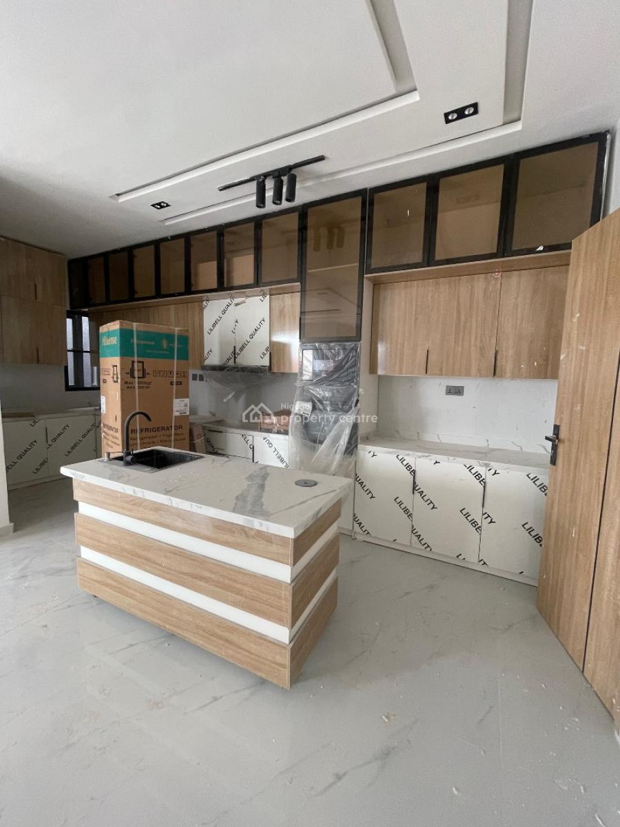 Exquisitely 2bedroom Apartment with Open Balcony and Pool, in a Highly Coveted Estate Ikate,perfect for Shortlet, Ikate, Lekki, Lagos, Flat / Apartment for Sale