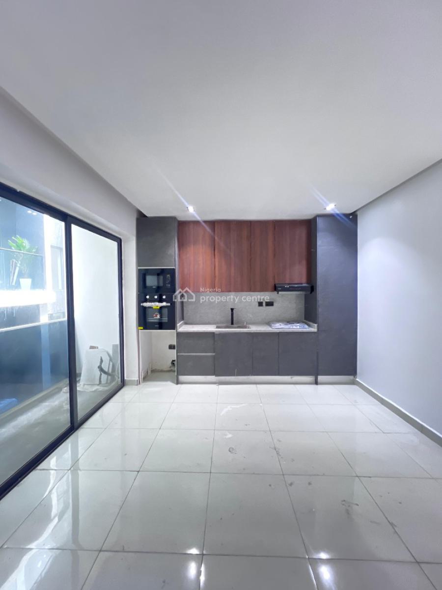 Spacious 2 Bedroom Apartment with Pool and Elevator, Ikate, Lekki, Lagos, Block of Flats for Sale