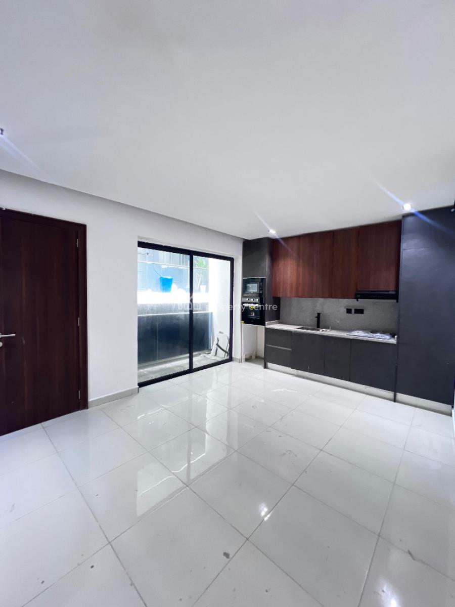 Spacious 2 Bedroom Apartment with Pool and Elevator, Ikate, Lekki, Lagos, Block of Flats for Sale