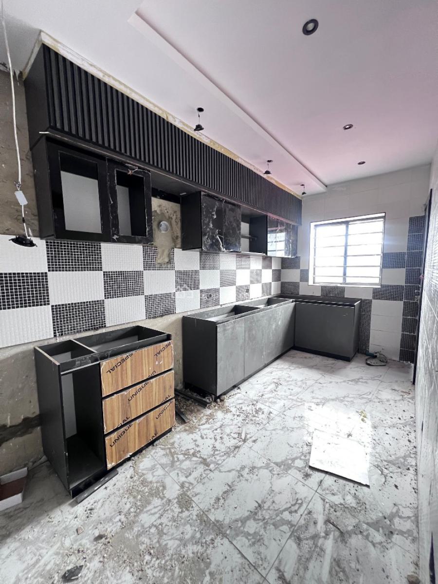 Stunning 2 Bedroom Apartment, Ikate, Lekki, Lagos, Block of Flats for Sale