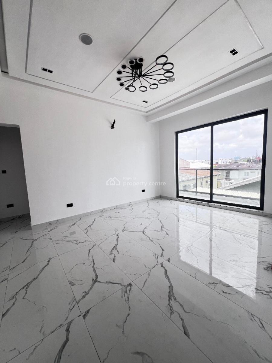 Properly Built 2 Bedroom Apartment with Pool, Elevator and Gym, Lekki Phase 1, Lekki, Lagos, Block of Flats for Sale
