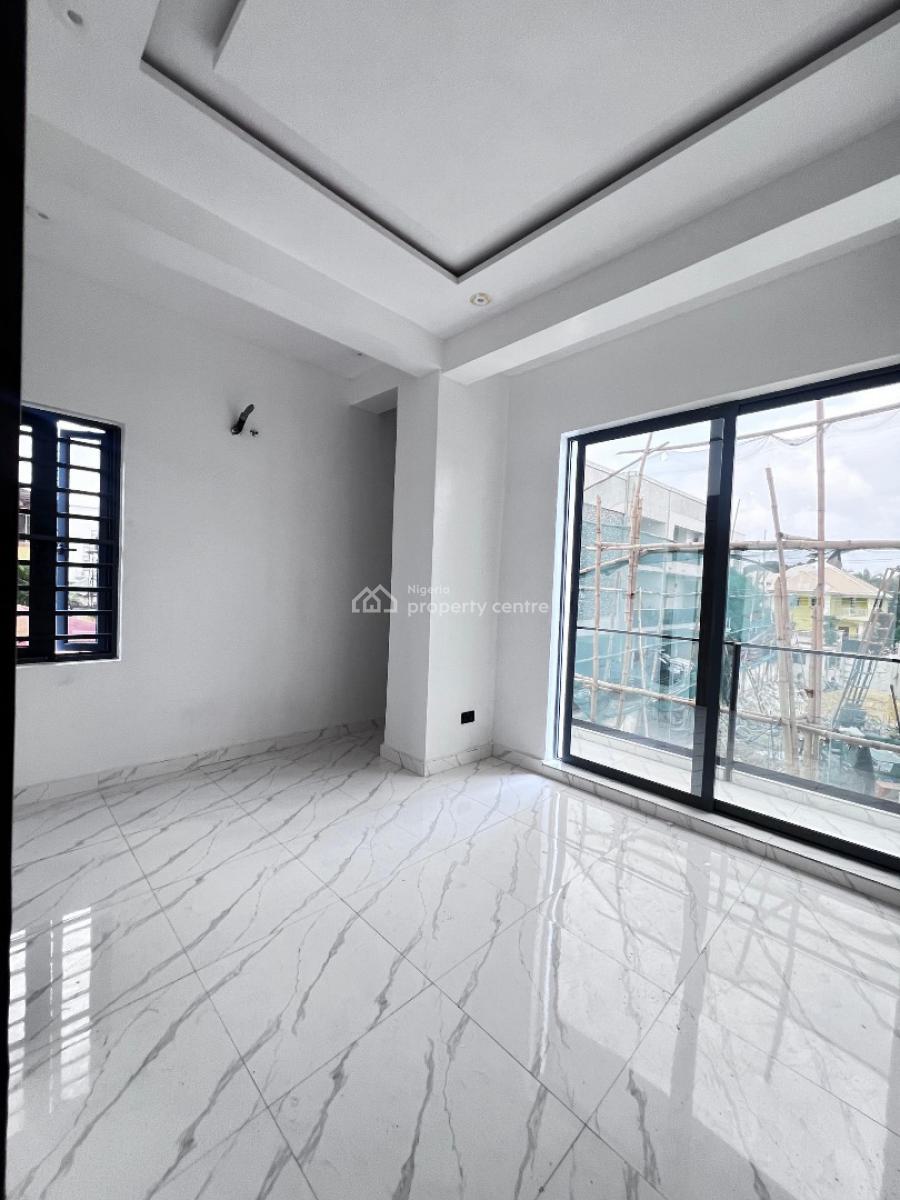 Properly Built 2 Bedroom Apartment with Pool, Elevator and Gym, Lekki Phase 1, Lekki, Lagos, Block of Flats for Sale