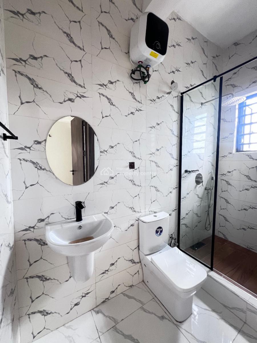 Properly Built 2 Bedroom Apartment with Pool, Elevator and Gym, Lekki Phase 1, Lekki, Lagos, Block of Flats for Sale