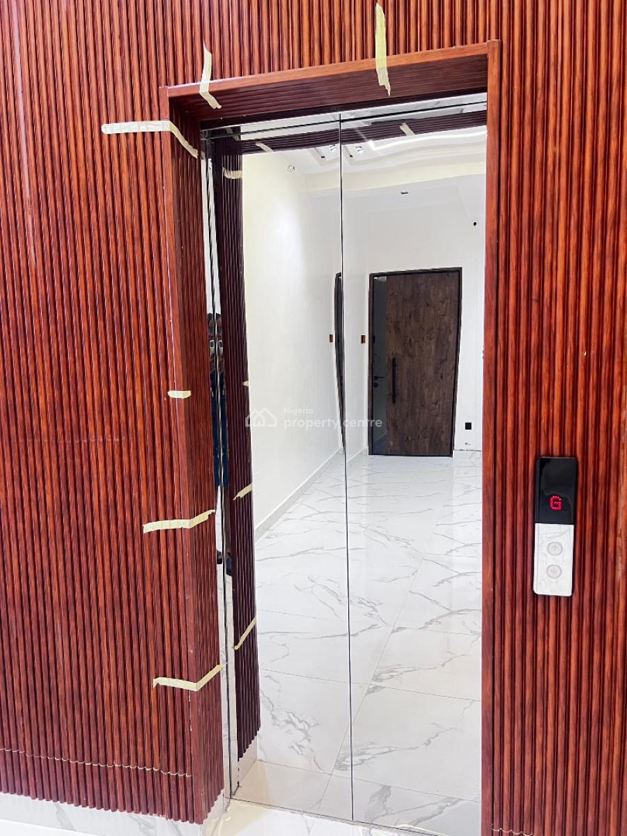 Properly Built 2 Bedroom Apartment with Pool, Elevator and Gym, Lekki Phase 1, Lekki, Lagos, Block of Flats for Sale