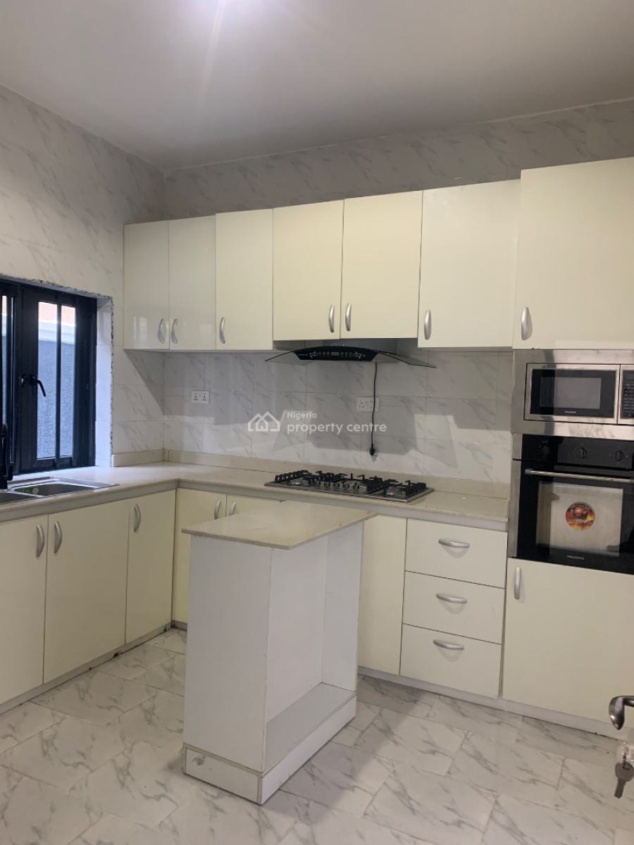 Serviced Spacious 2 Bedroom Apartment, Ikate, Lekki, Lagos, Flat / Apartment for Rent